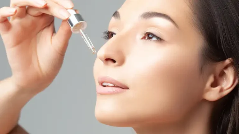 Essence dalam Skincare Korea: Apa Bedanya dengan Serum?