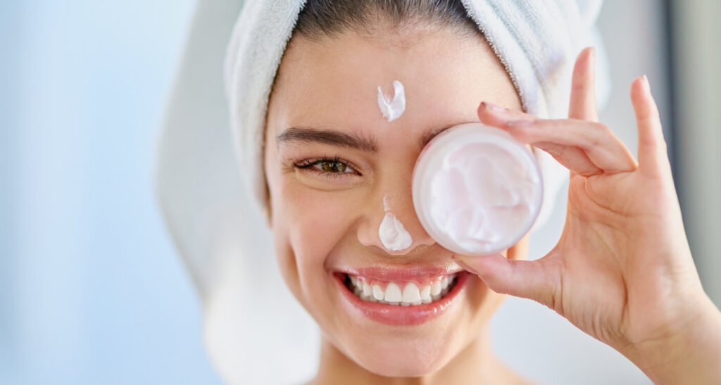 Tips Skincare agar Kulit Tetap Sehat di Cuaca Panas